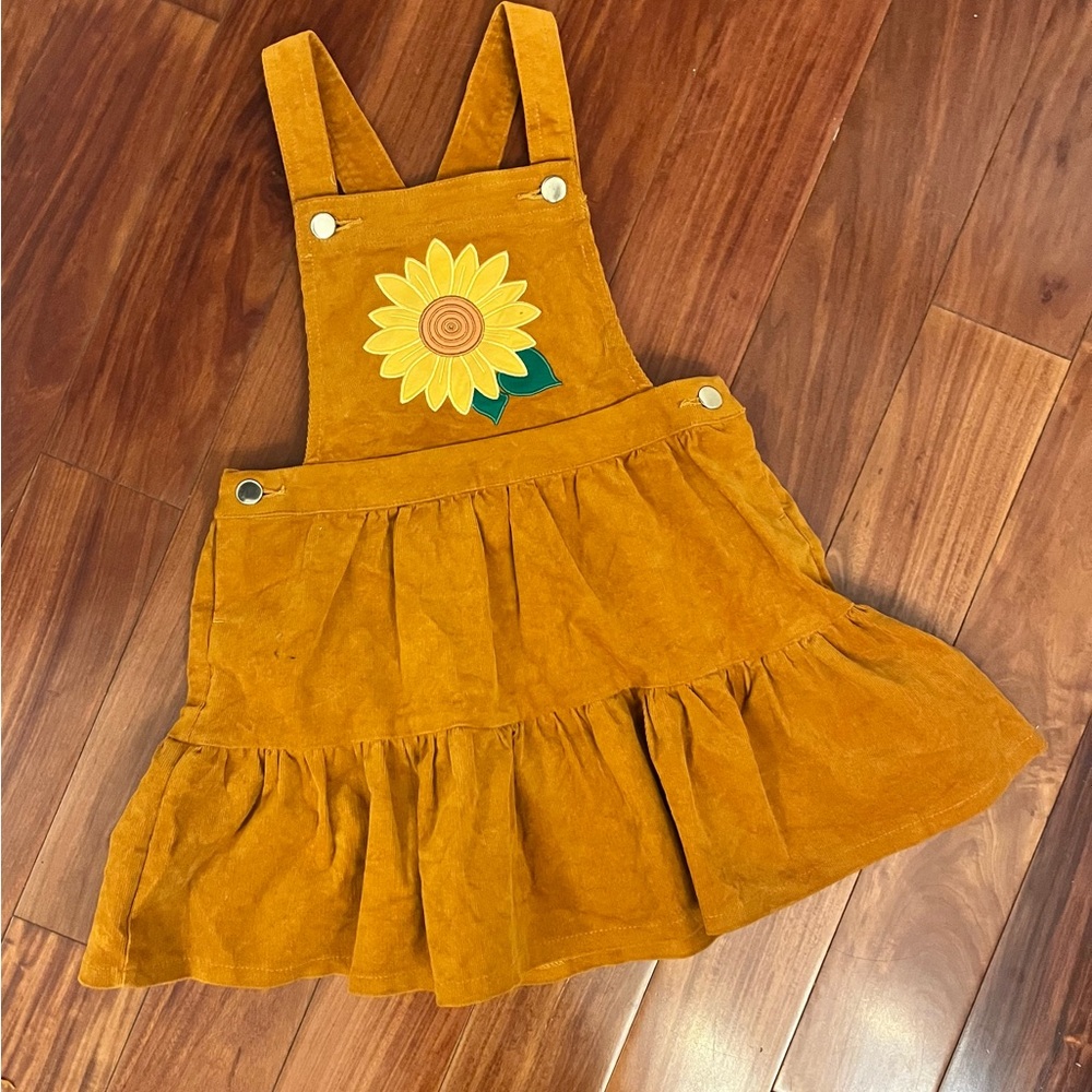 Girls size 4 Cynthia Rowley Mustard Sunflower Jumper